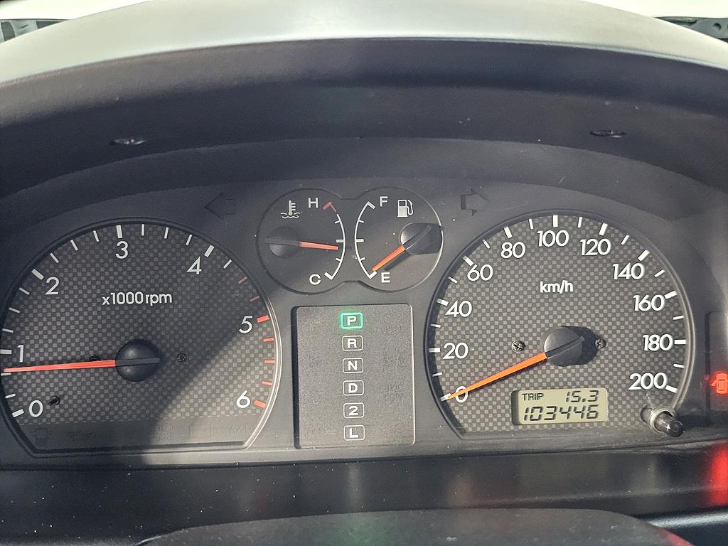 HYUNDAI Terracan - Vista 9