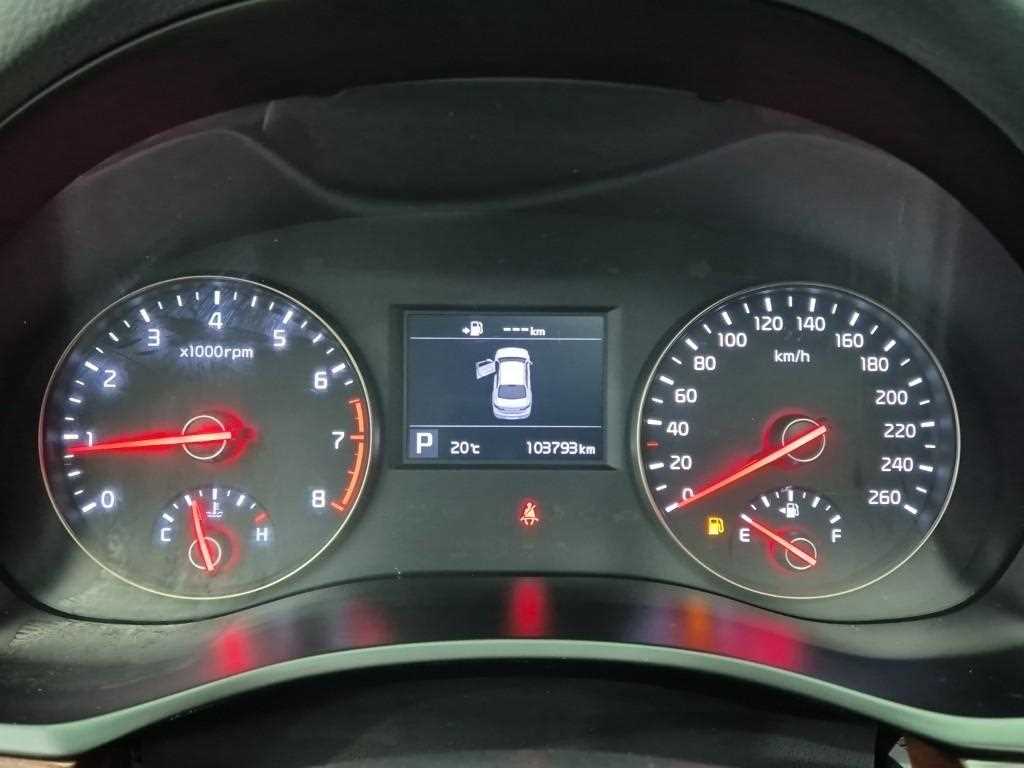 KIA K7 - Vista 8