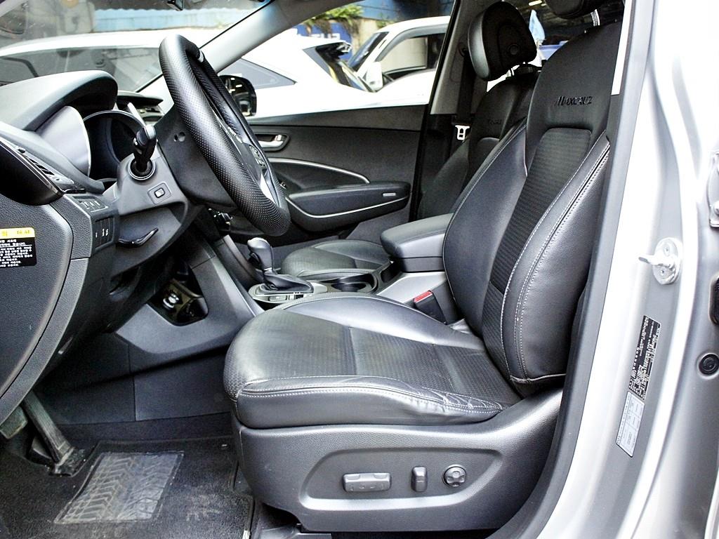 HYUNDAI Maxcruz - Vista 7