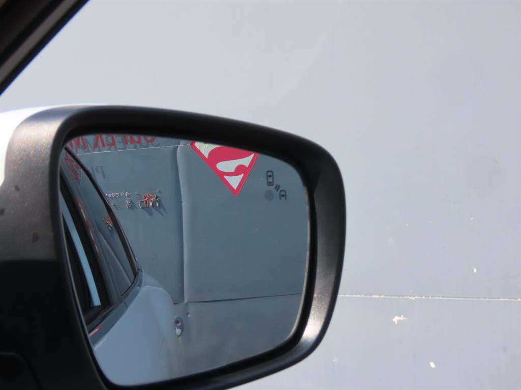 SAMSUNG QM6 2022 Blanco - Importación desde Corea - HF Imports Iquique - Foto 20