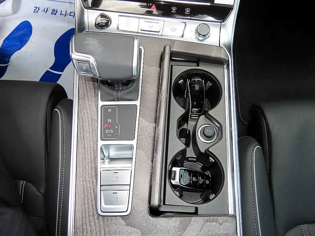 Audi A7 2025 Negro - Importación desde Corea - HF Imports Iquique - Foto 13