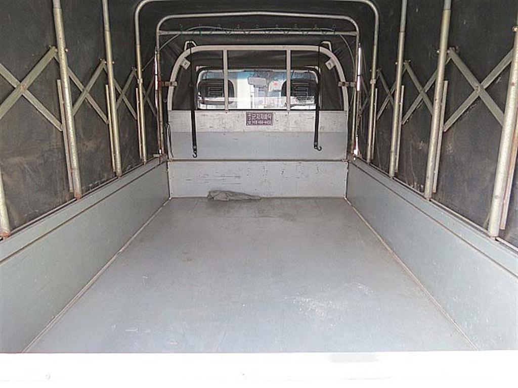 Small Truck Cargo (small) - Vista 7