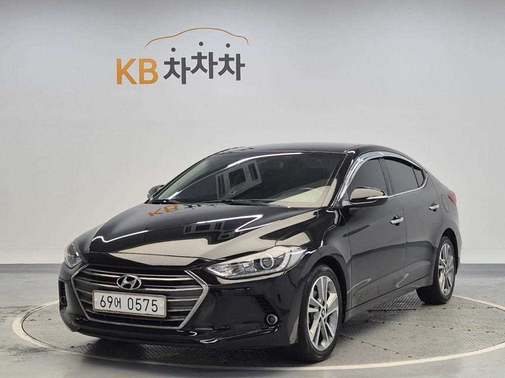 HYUNDAI Avante 2016 Negro - Importación desde Corea - HF Imports Iquique - Foto 1