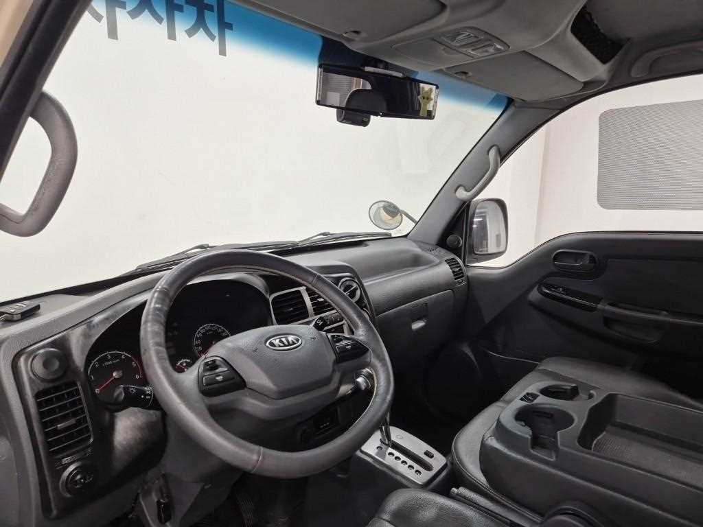 Small Truck Cargo (small) - Vista 8