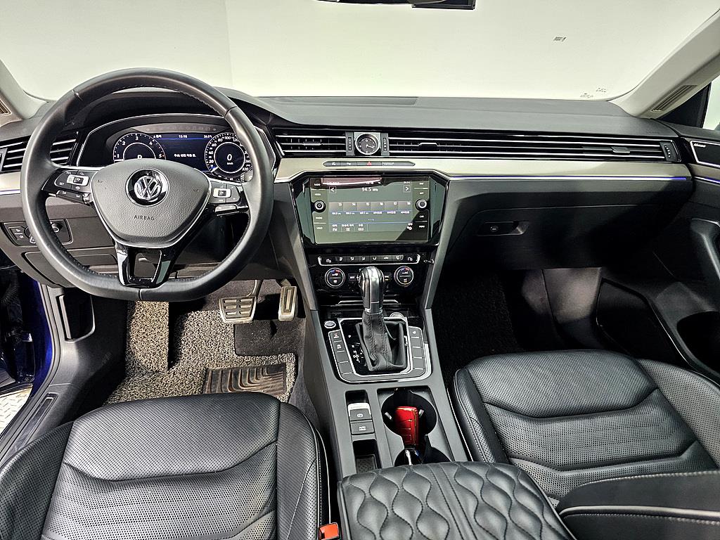Volkswagen Arteon - Vista 7