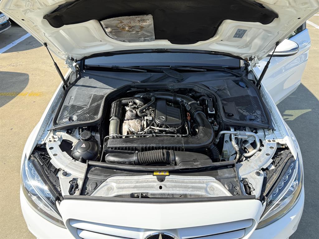 Mercedes Benz C Class 2017 Blanco - Importación desde Corea - HF Imports Iquique - Foto 20