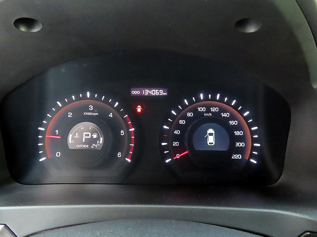 Ssangyong Korando - Vista 11