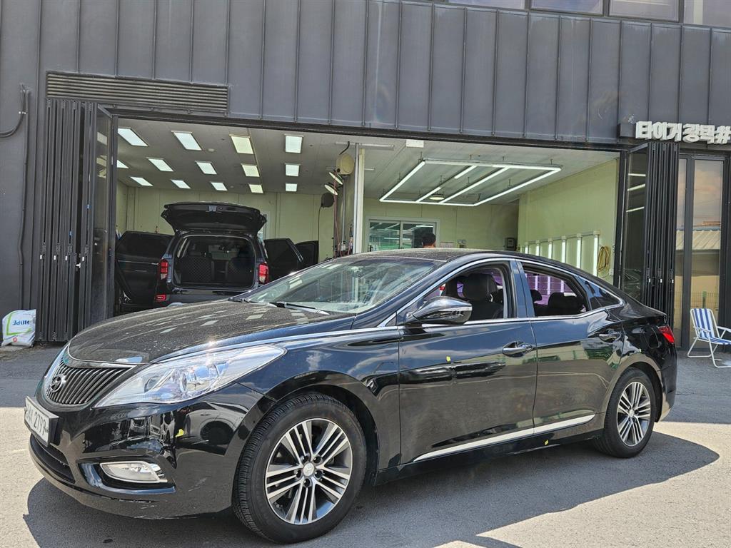 HYUNDAI Grandeur 2014 Negro - Importación desde Corea - HF Imports Iquique - Foto 1
