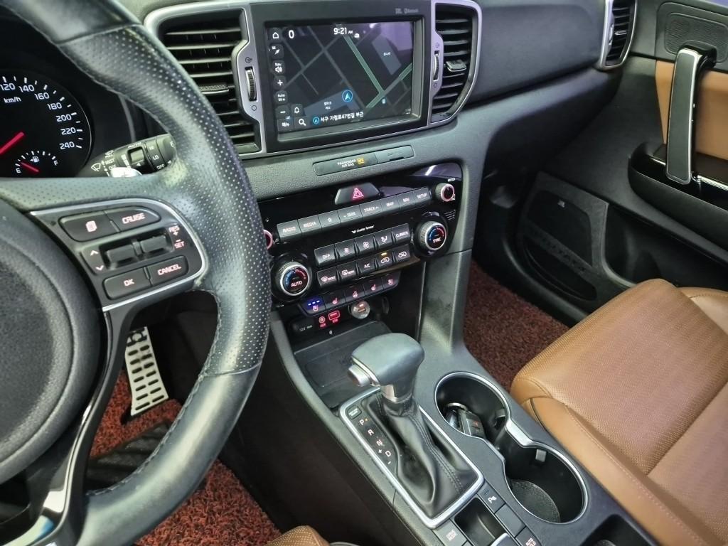 KIA Sportage - Vista 12