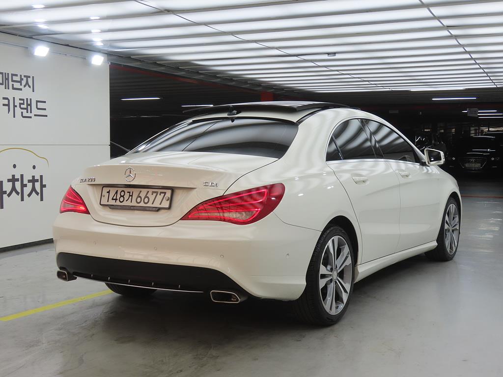 Mercedes Benz CLA Class - Vista 6