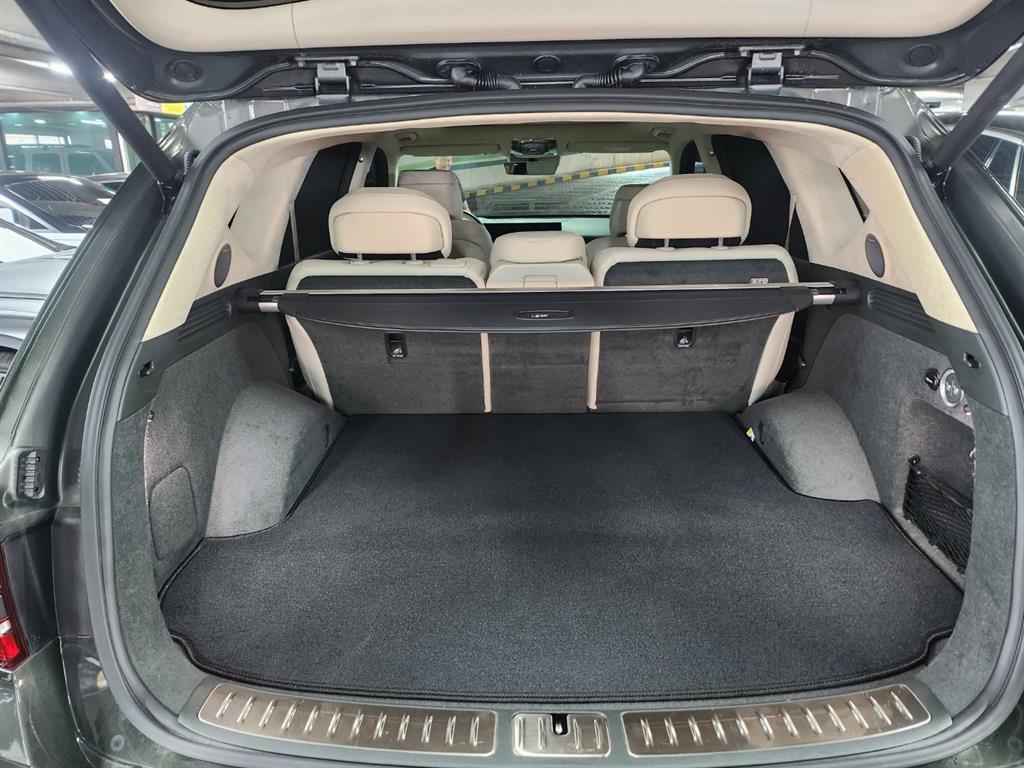 Genesis GV80 - Vista 9