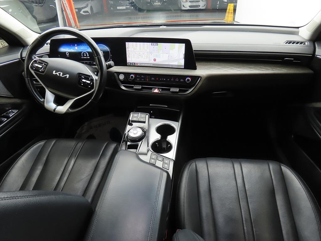 KIA K8 - Vista 7