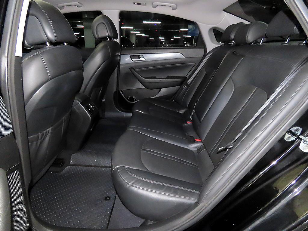 HYUNDAI Sonata - Vista 9