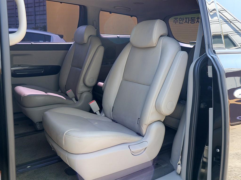 KIA Carnival 2016 Negro - Importación desde Corea - HF Imports Iquique - Foto 14