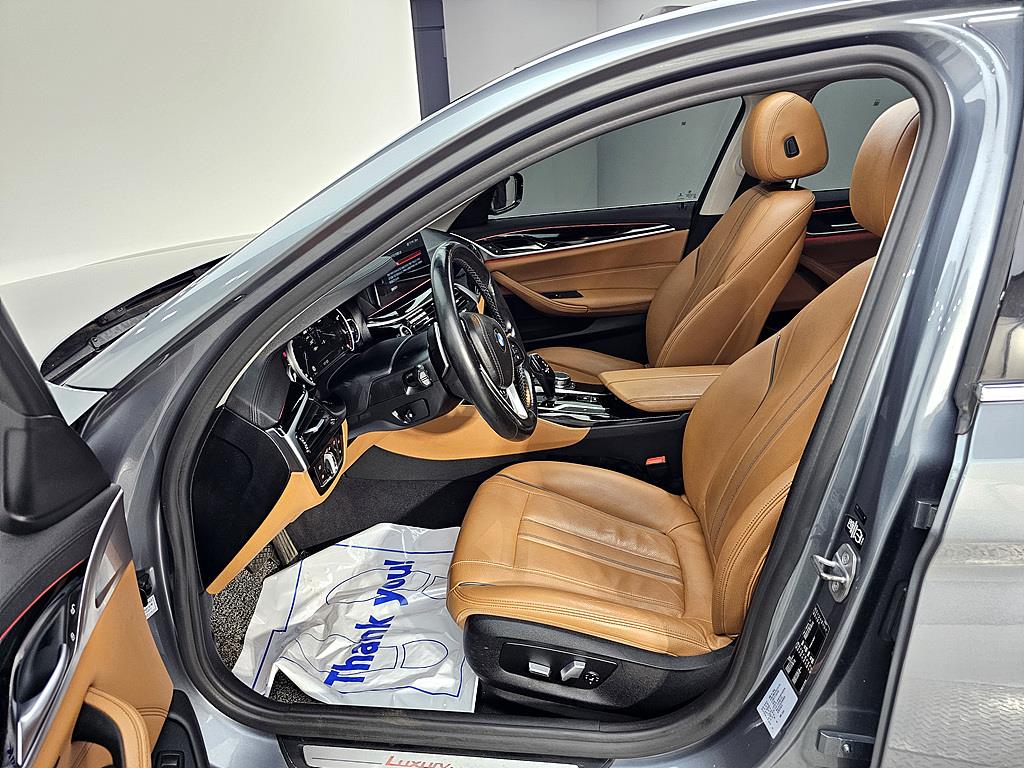 BMW 5 Series - Vista 10