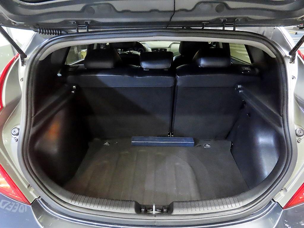 HYUNDAI Accent 2012 Gris - Importación desde Corea - HF Imports Iquique - Foto 20