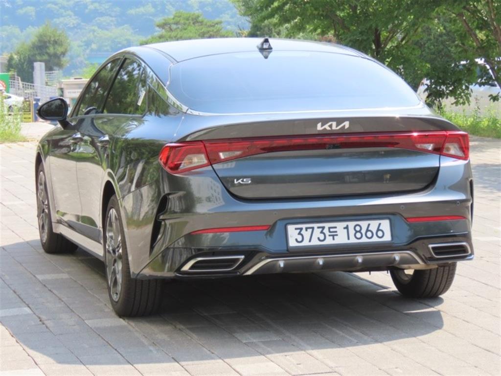 KIA K5 - Vista 6