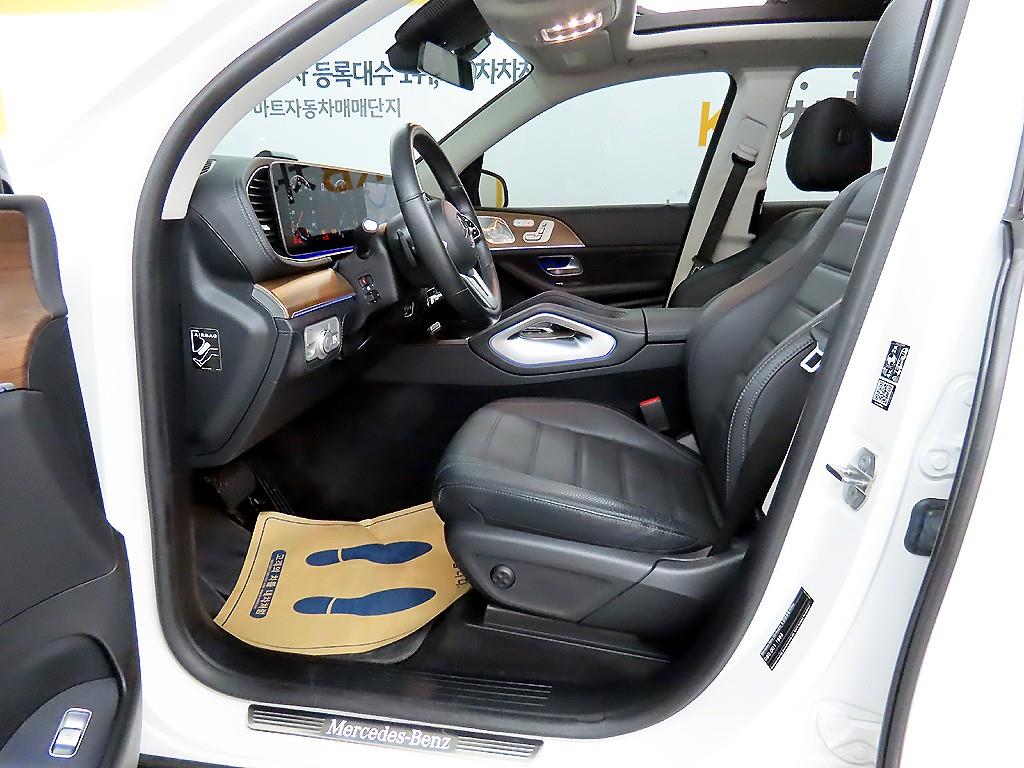 Mercedes Benz GLE Class - Vista 7