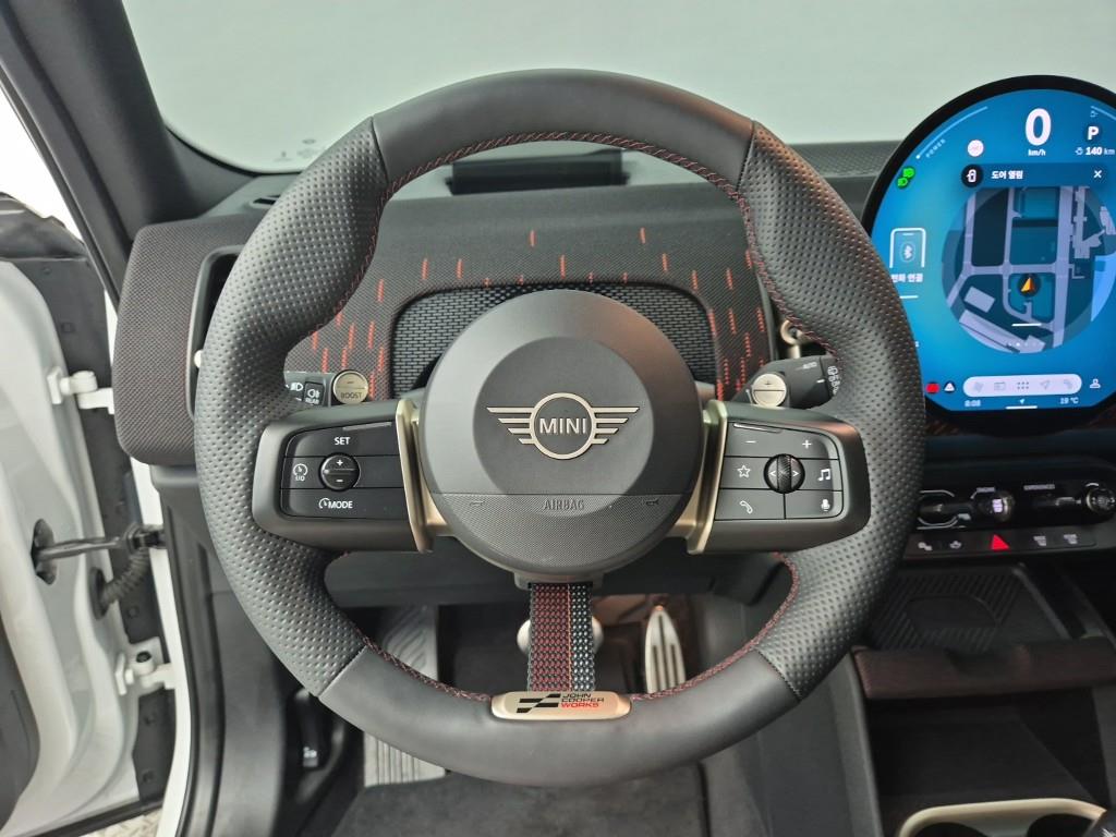 Mini Countryman - Vista 11
