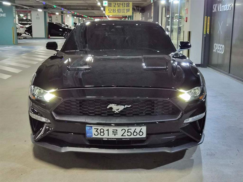 Ford Mustang - Vista 2