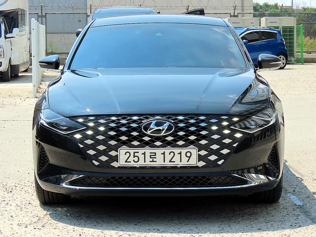 HYUNDAI Grandeur 2020 Negro - Importación desde Corea - HF Imports Iquique - Foto 1