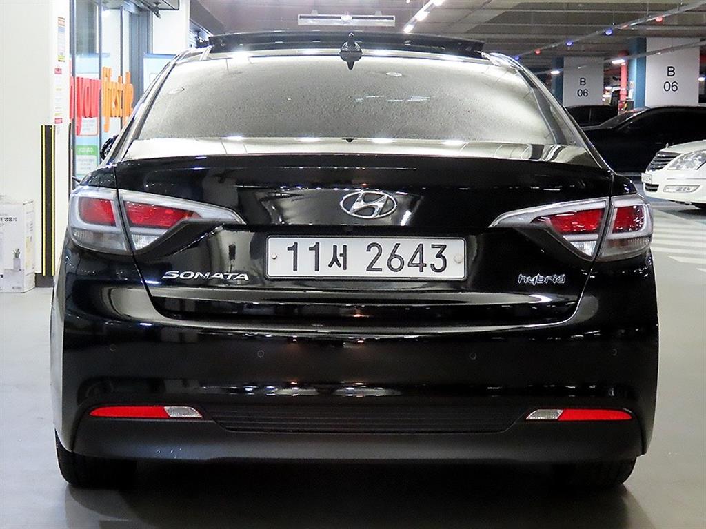 HYUNDAI Sonata - Vista 7