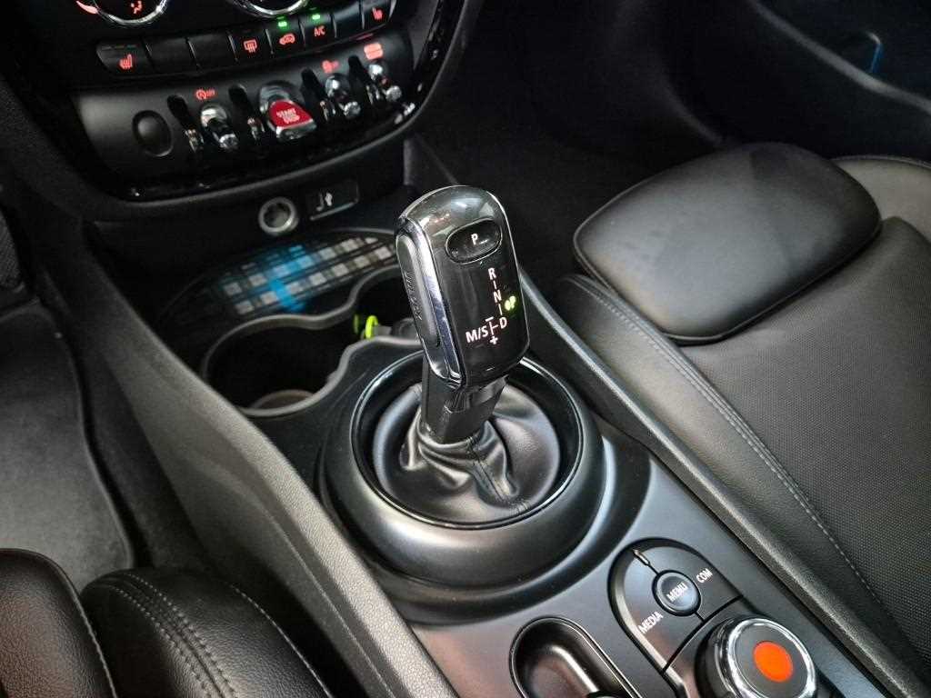 Mini Clubman - Vista 10
