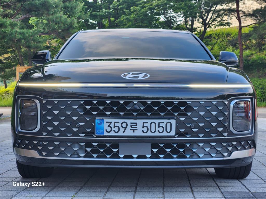 HYUNDAI Grandeur - Vista 3
