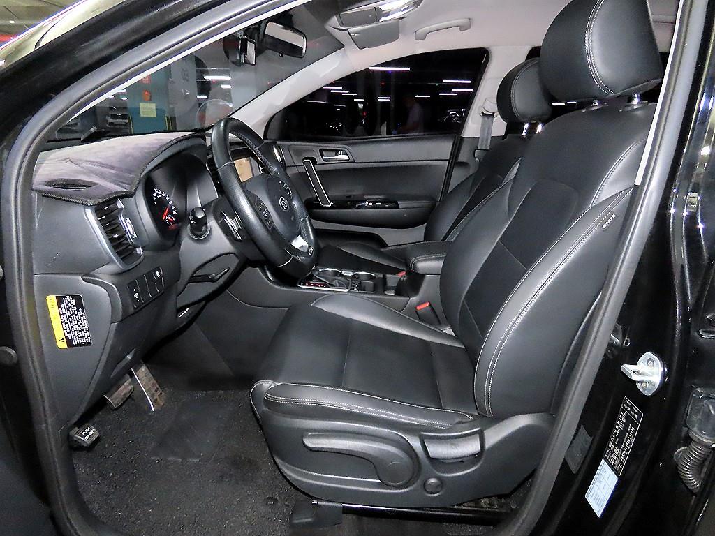 KIA Sportage - Vista 8