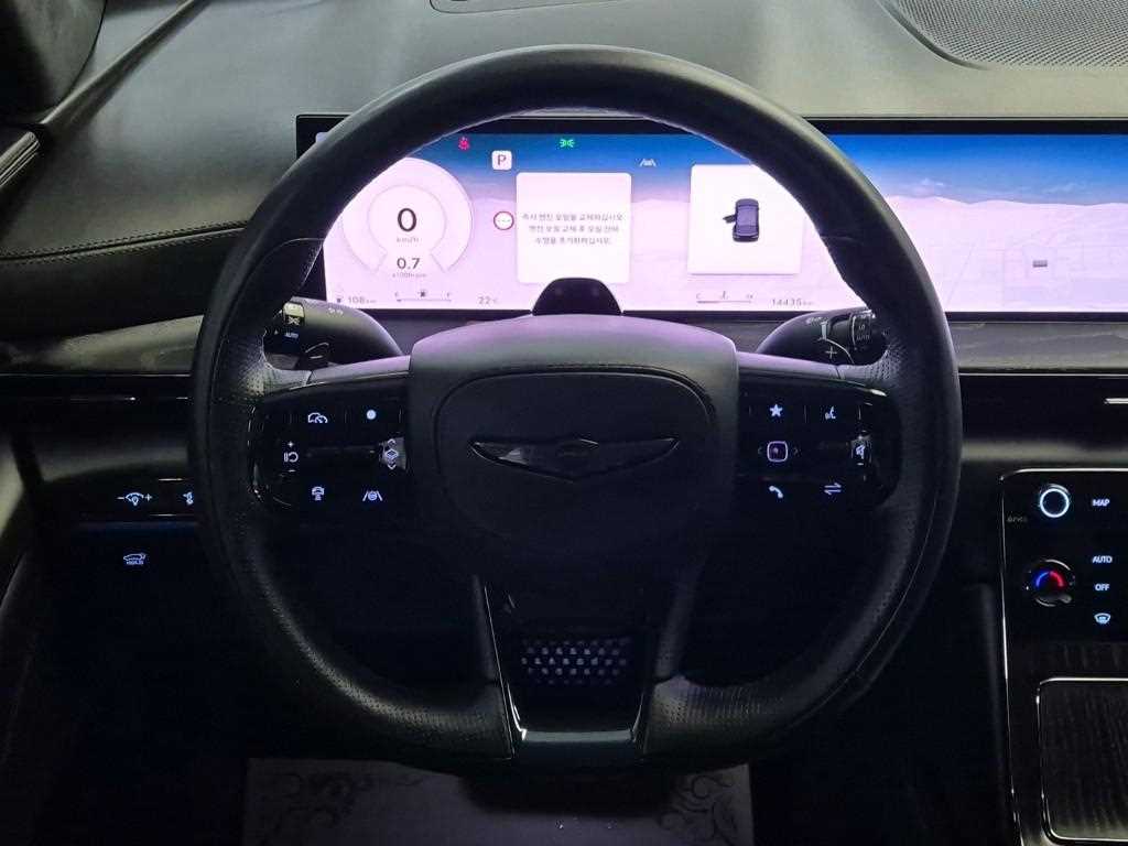 Genesis GV80 - Vista 11