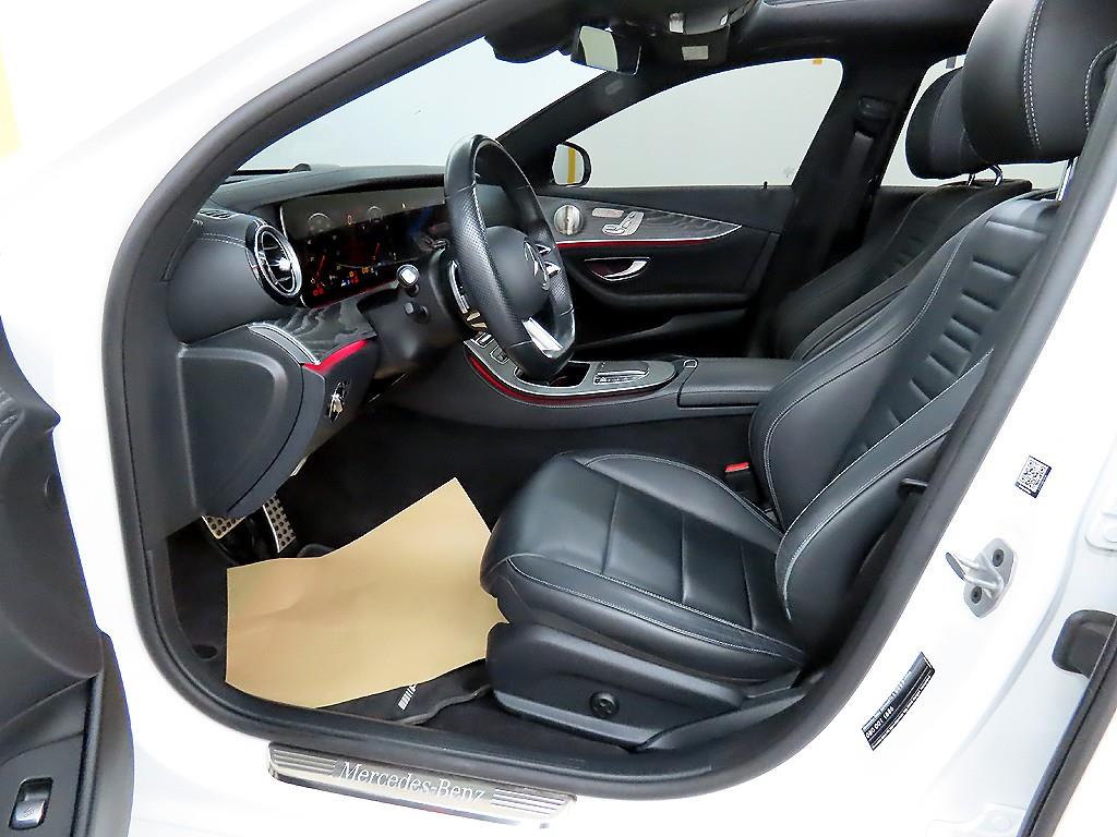 Mercedes Benz E class - Vista 7
