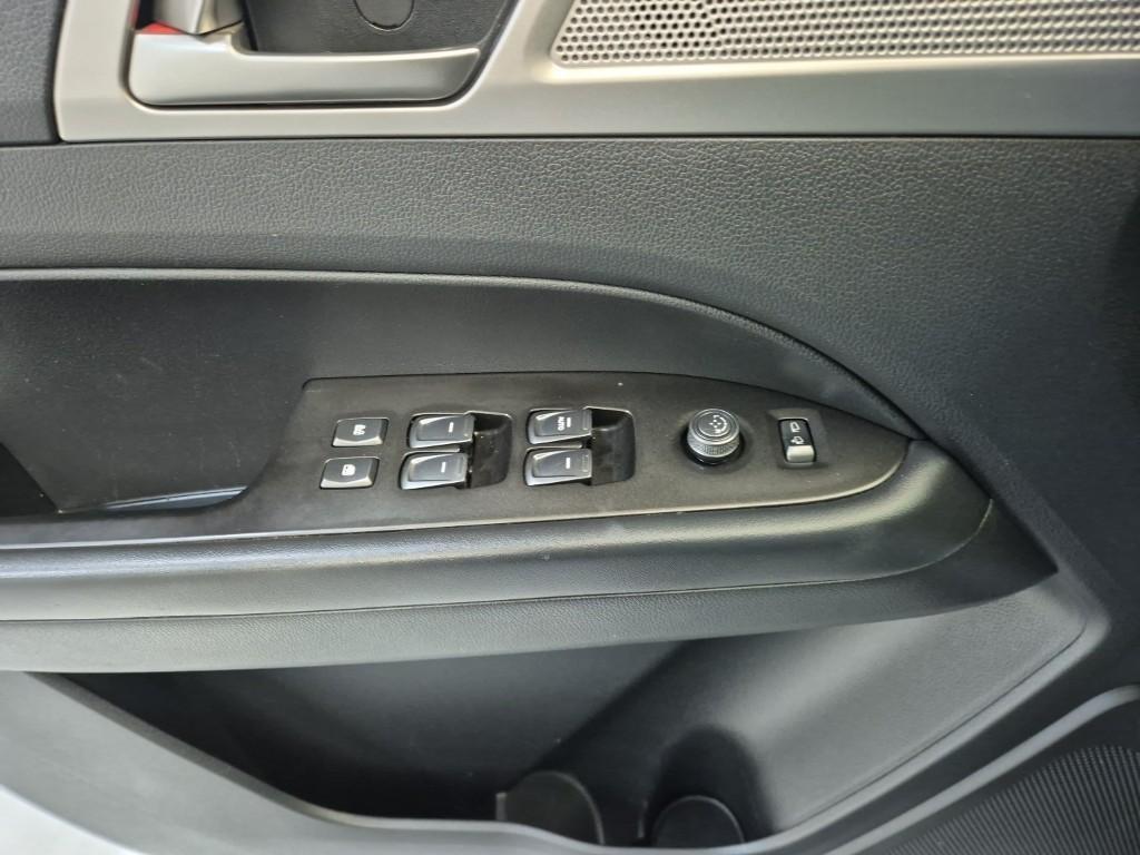 Ssangyong Rexton 2018 Negro - Importación desde Corea - HF Imports Iquique - Foto 20