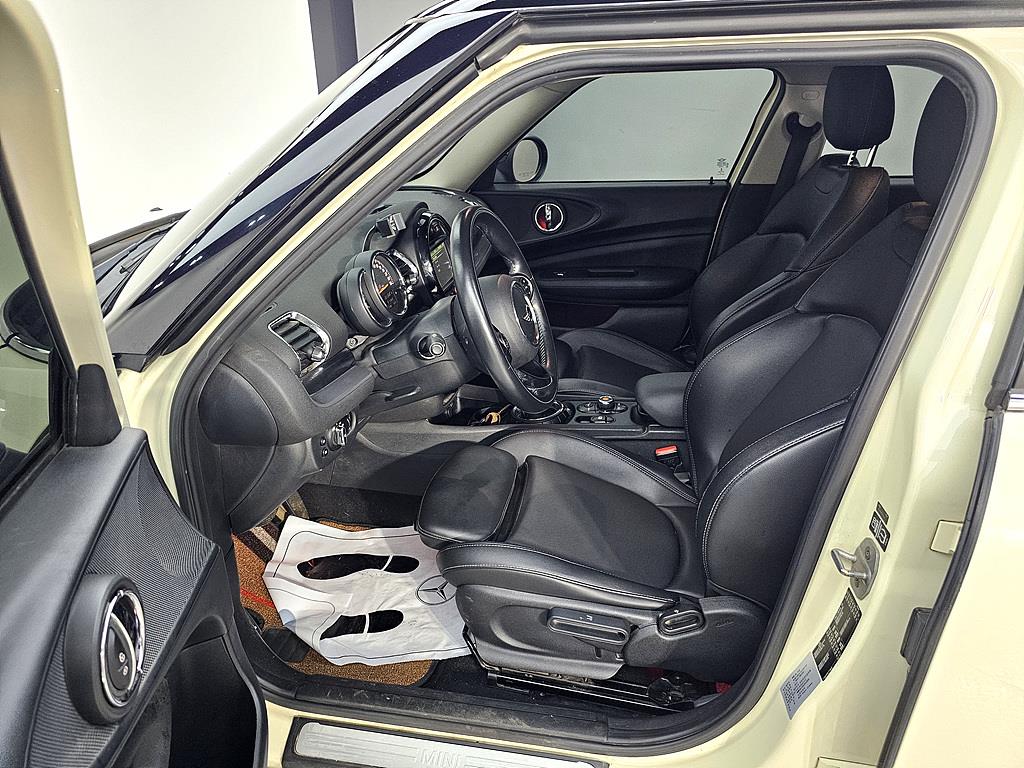 Mini Clubman - Vista 10