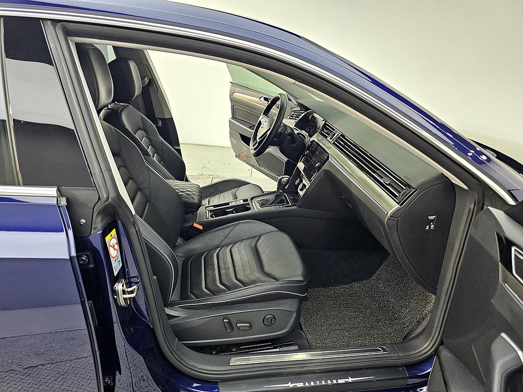 Volkswagen Arteon 2019 Azul - Importación desde Corea - HF Imports Iquique - Foto 13