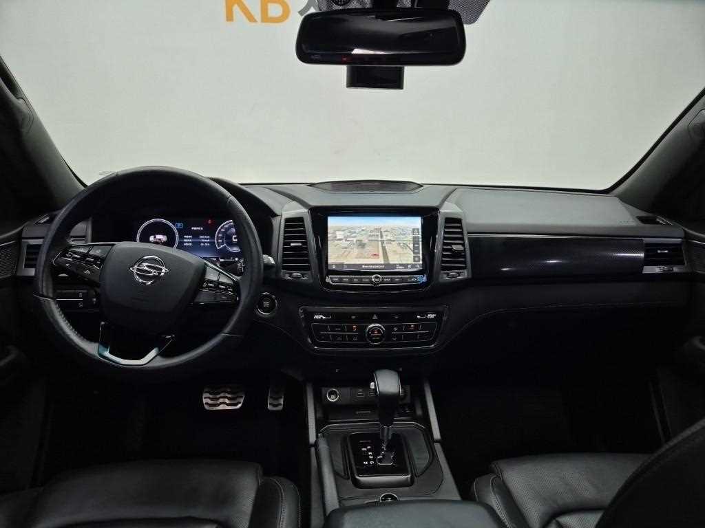 Ssangyong Rexton - Vista 9