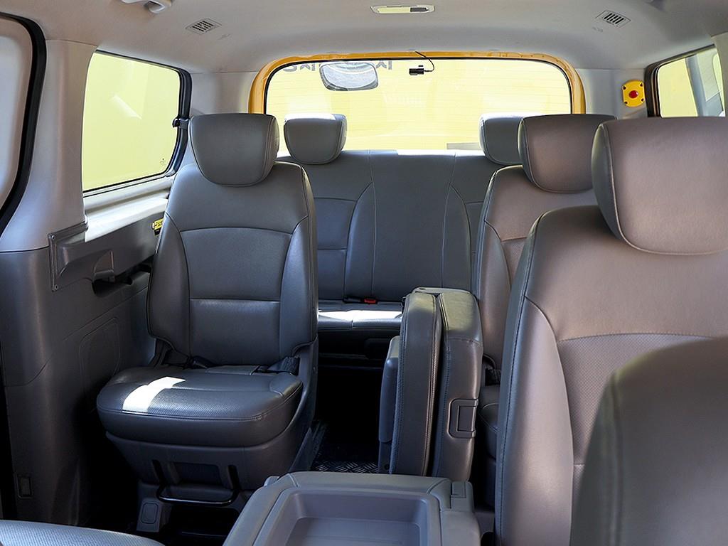 HYUNDAI Starex 2018 Amarillo - Importación desde Corea - HF Imports Iquique - Foto 16