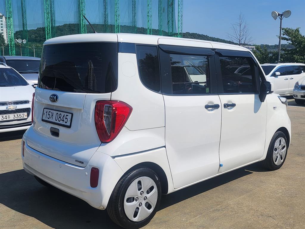 KIA Ray - Vista 6
