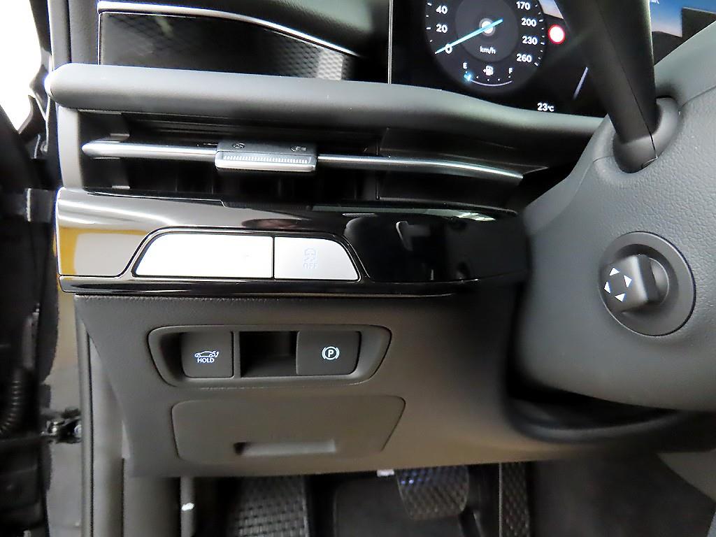 Genesis G80 2024 Negro - Importación desde Corea - HF Imports Iquique - Foto 14