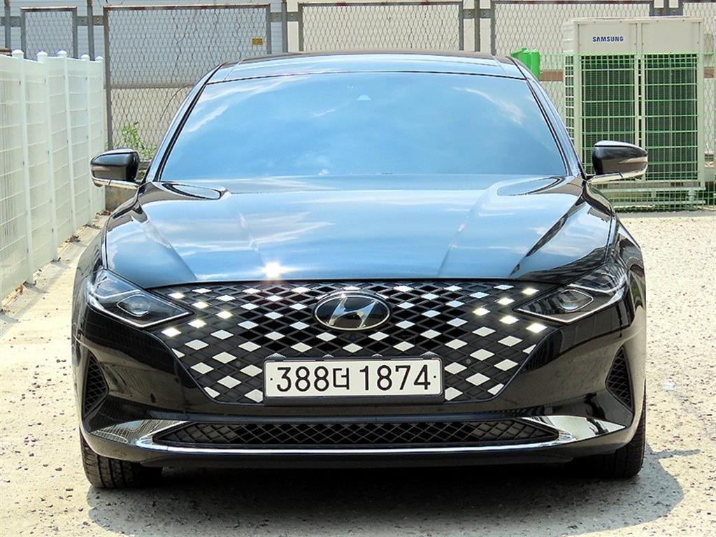 HYUNDAI Grandeur 2022 Negro - Importación desde Corea - HF Imports Iquique - Foto 1