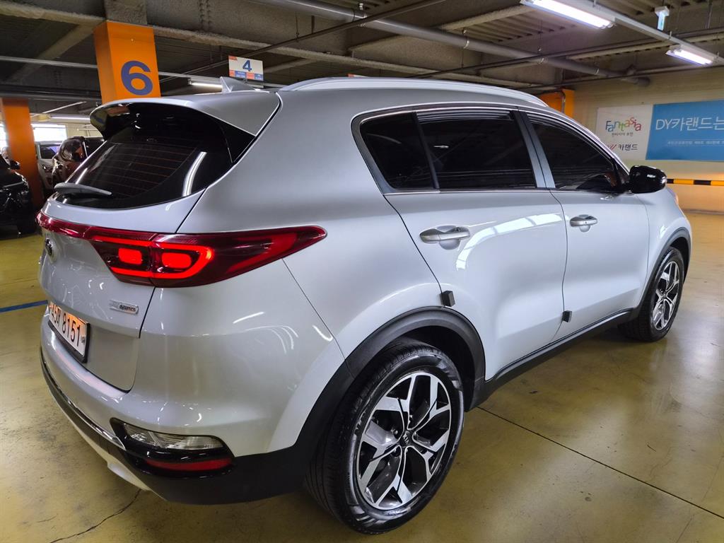 KIA Sportage - Vista 6