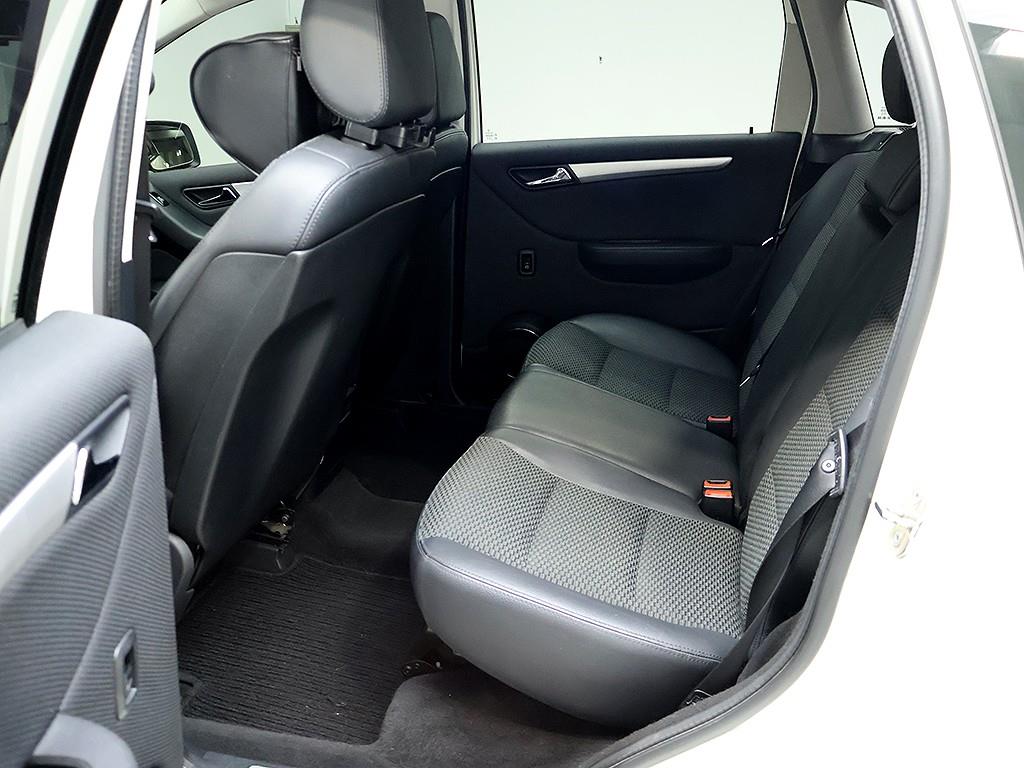 Mercedes Benz B Class (MY B) 2010 Blanco - Importación desde Corea - HF Imports Iquique - Foto 14