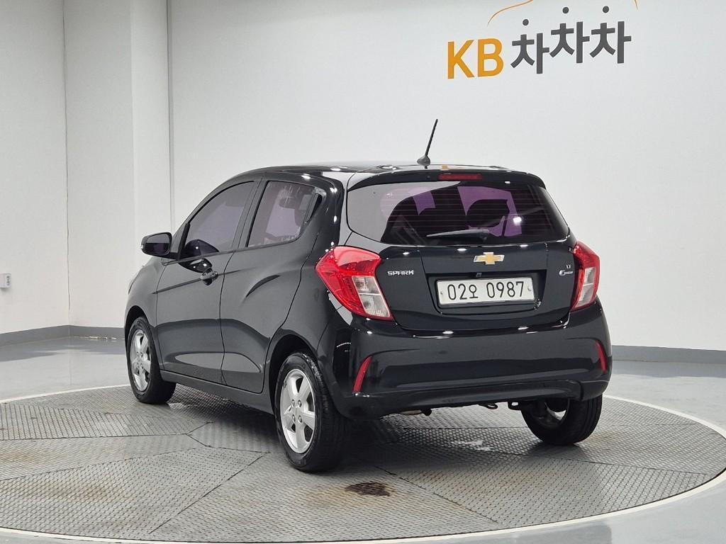 Chevrolet Spark - Vista 2