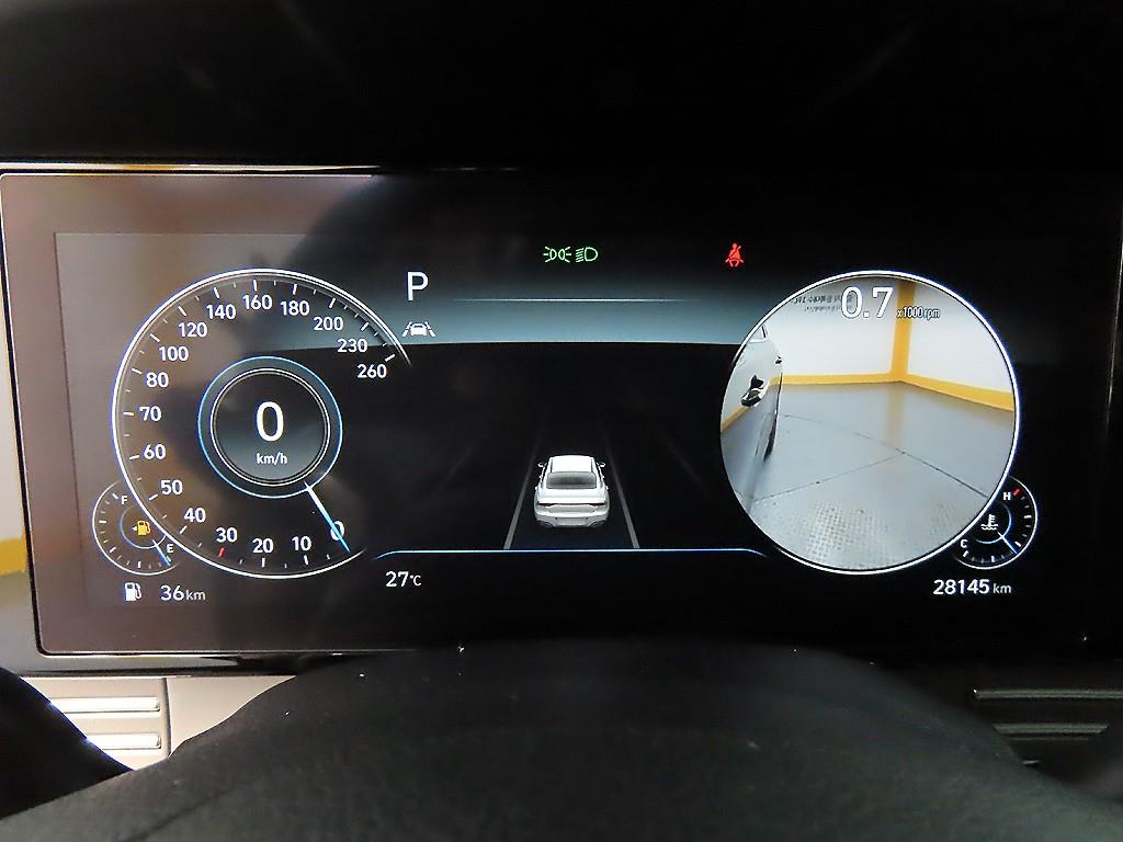 HYUNDAI Grandeur - Vista 10
