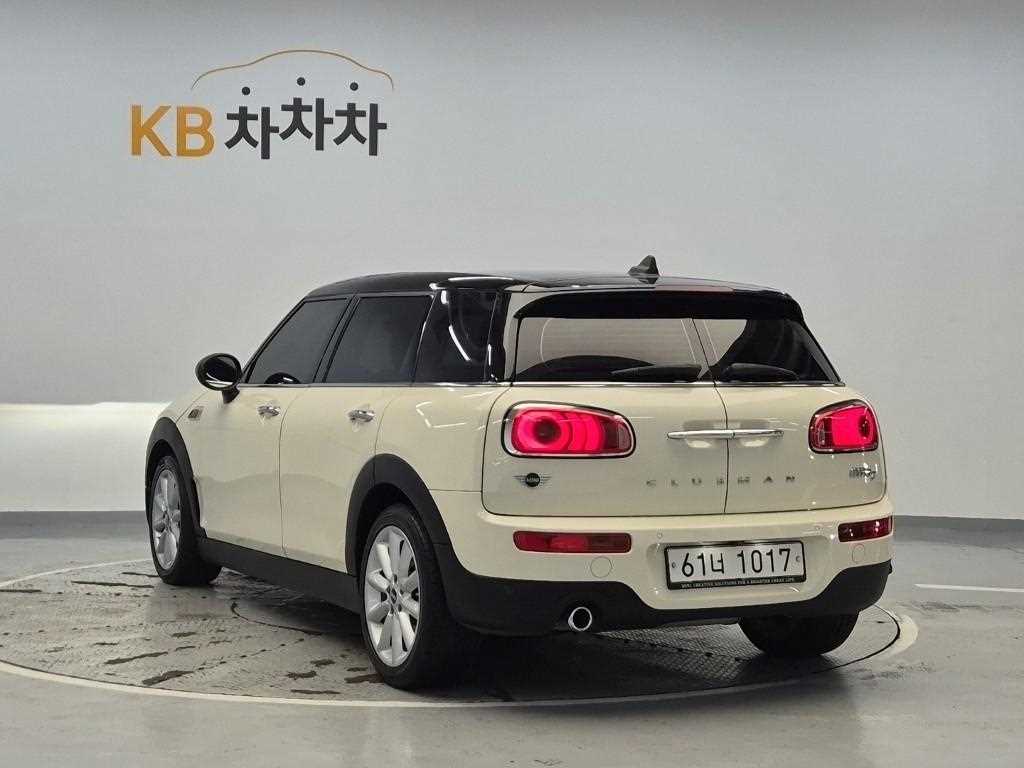 Mini Clubman - Vista 2