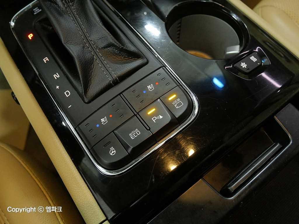 KIA Carnival 2017 Blanco - Importación desde Corea - HF Imports Iquique - Foto 15