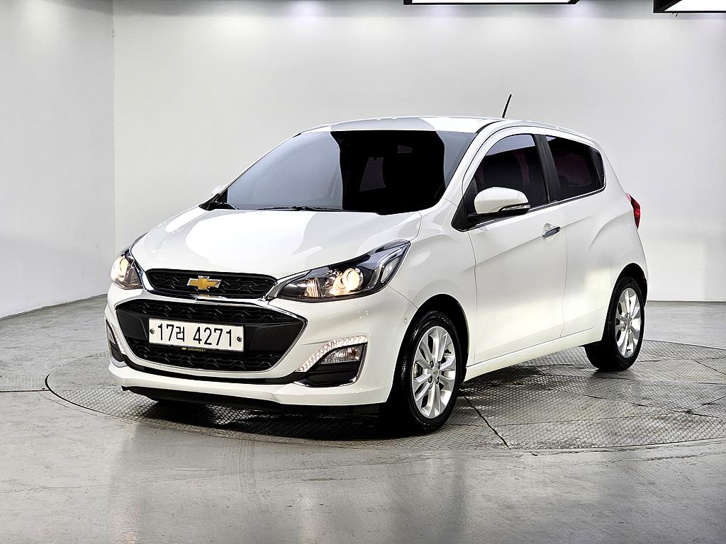 Chevrolet Spark 2019 Blanco - Importación desde Corea - HF Imports Iquique - Foto 1