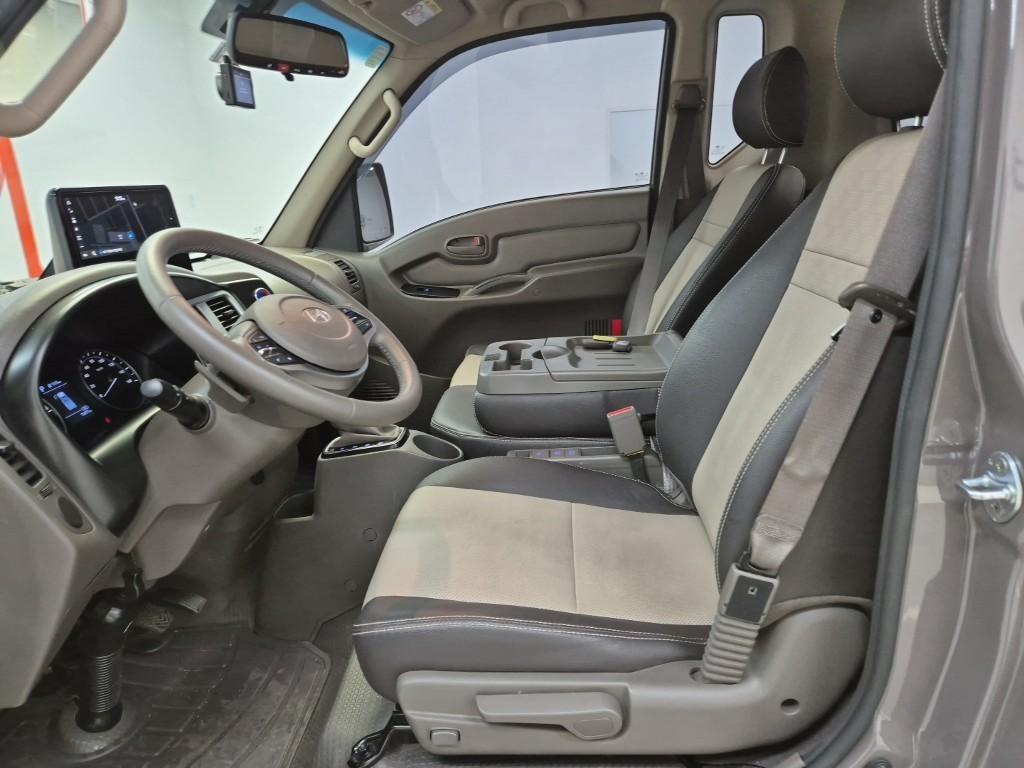 Small Truck Cargo (small) - Vista 12
