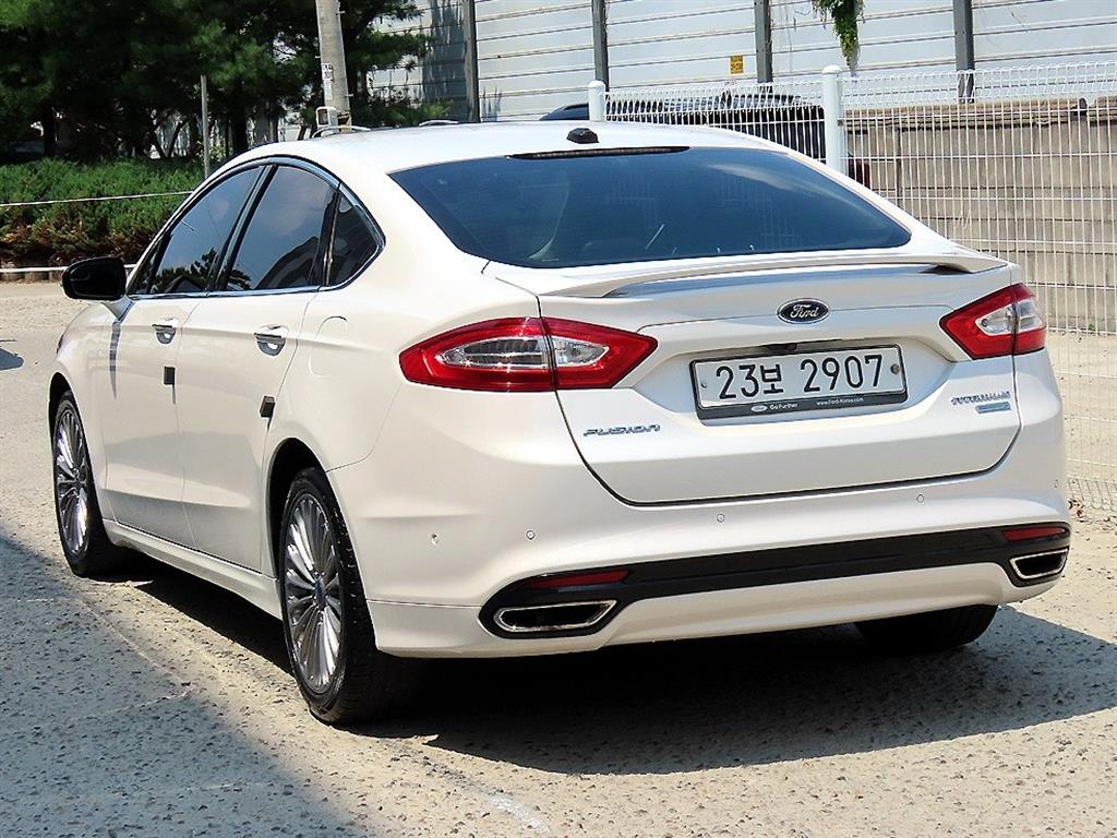 Ford Fusion - Vista 3
