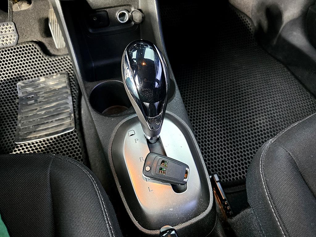 Chevrolet Spark 2016 Blanco - Importación desde Corea - HF Imports Iquique - Foto 16