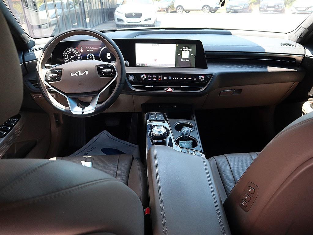 KIA K8 - Vista 7
